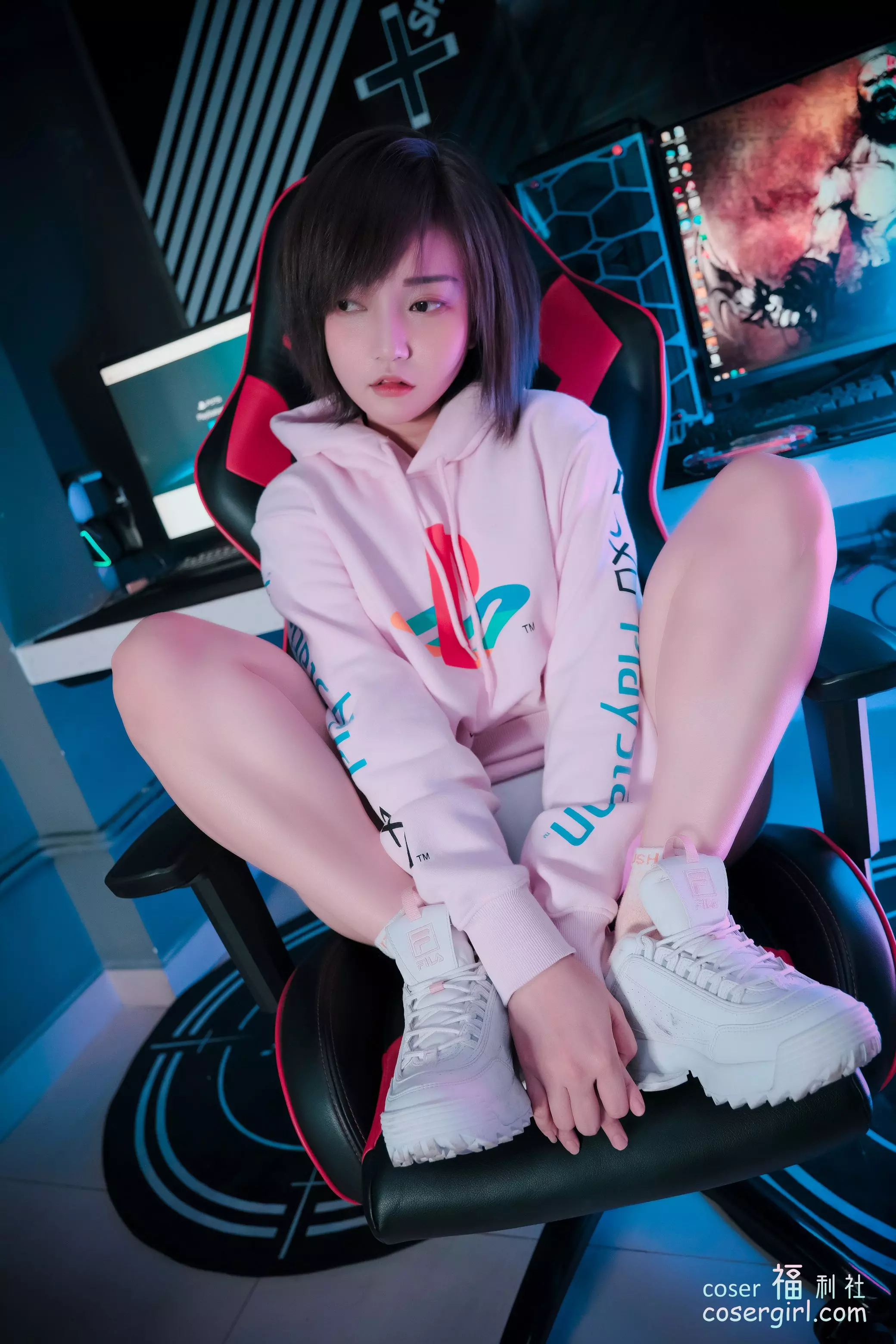 Potato Godzilla Casual Lonley Gamer 美女写真图片欣赏 - coser福利社-coser福利社